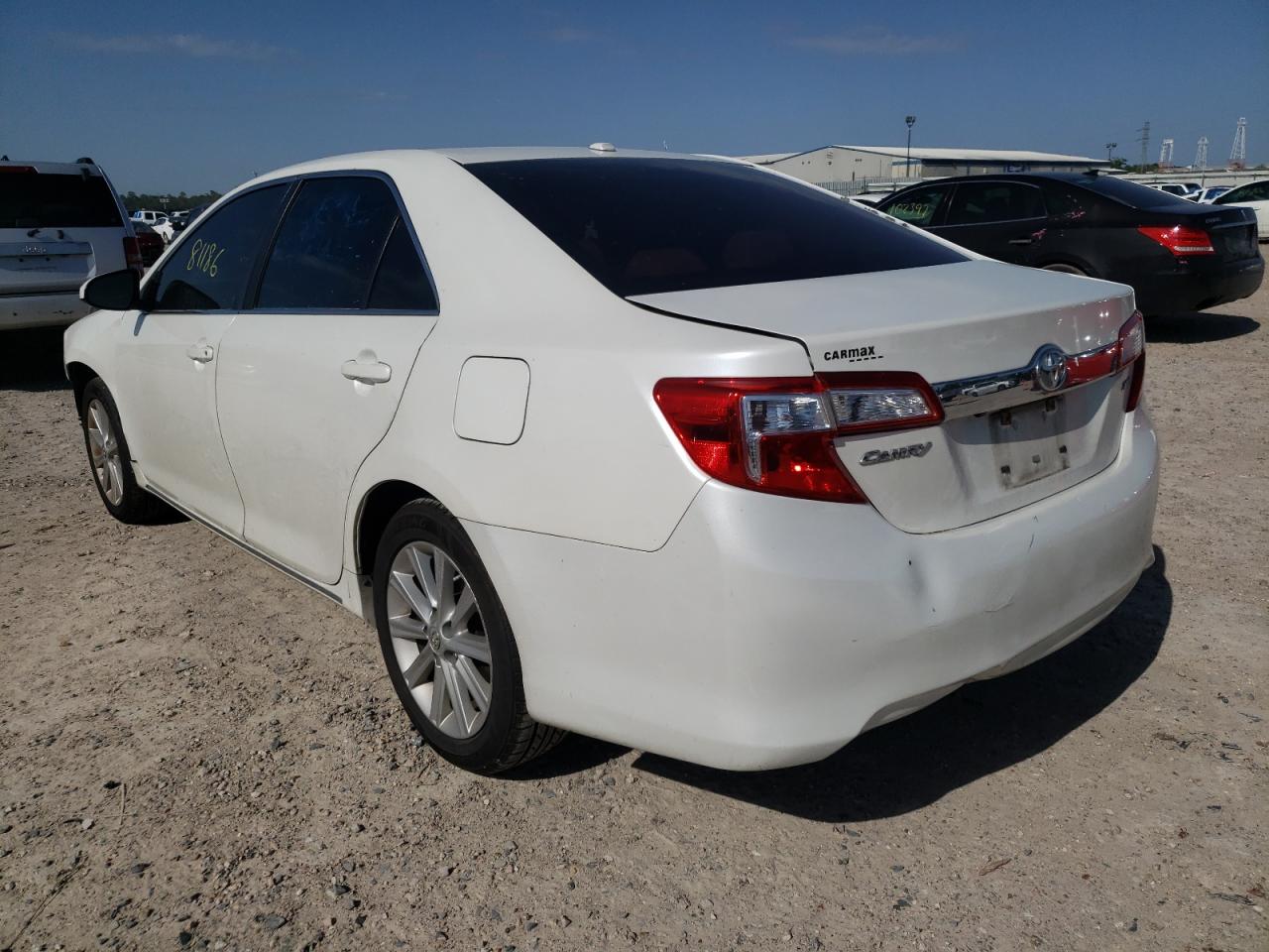 Photo 3 from auction – 2014 TOYOTA CAMRY L with VIN 4T1BF1FKXEU409477