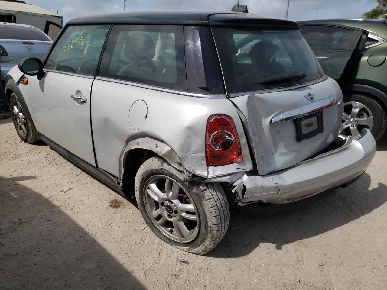 Photo 3 from auction – 2013 MINI COOPER with VIN WMWSU3C53DT374397