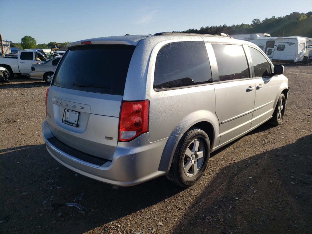 صورة رقم 4 من المزاد - 2012 DODGE GRAND CARA مع VIN 2C4RDGCG0CR280333