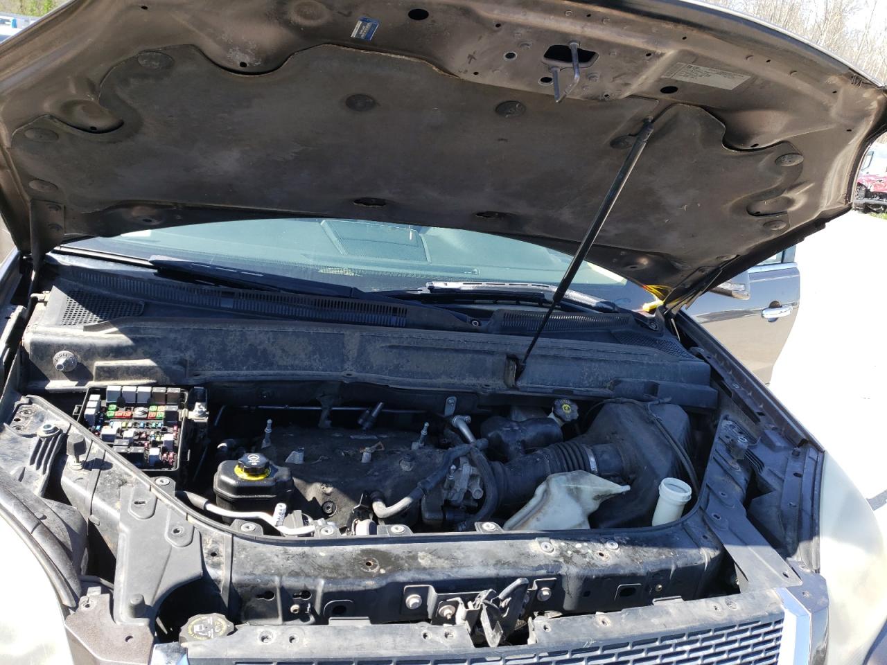 Photo 7 from auction – 2010 GMC ACADIA SLT with VIN 1GKLRMED8AJ170094