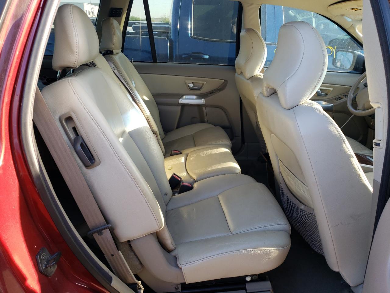 Photo 6 from auction – 2003 VOLVO XC90 with VIN YV1CZ59H531007026