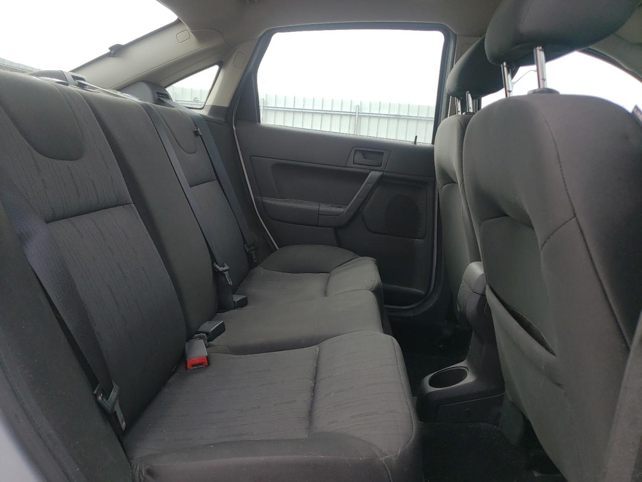 Photo 6 from auction – 2008 FORD FOCUS SE with VIN 1FAHP35N98W123718