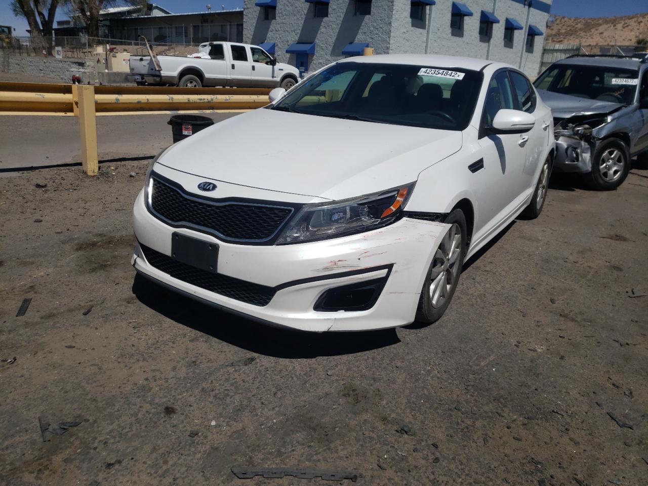 Photo 2 from auction – 2014 KIA OPTIMA LX with VIN 5XXGM4A73EG315516