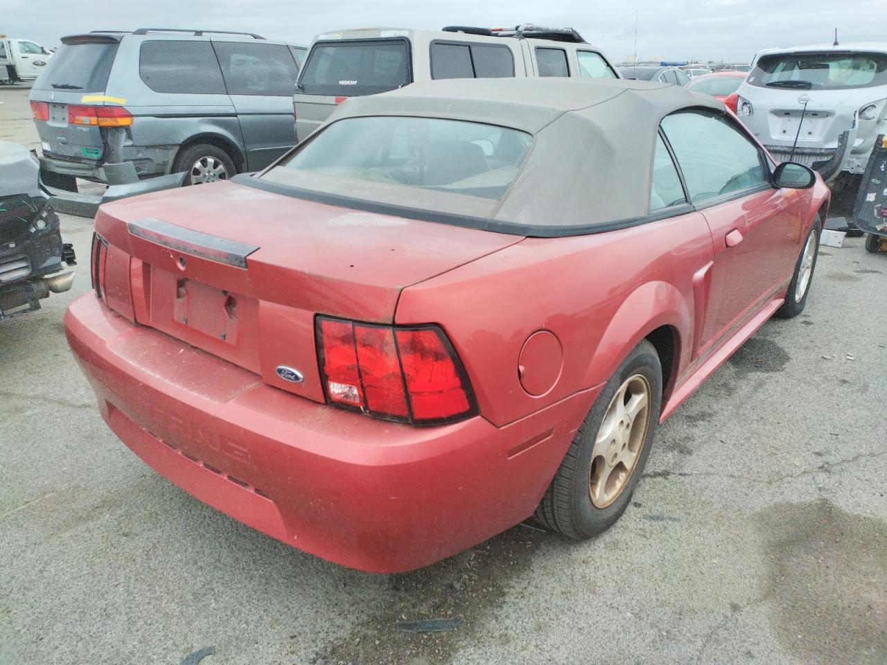 Фото 4 с аукциона – 2001 FORD MUSTANG с VIN 1FAFP44461F129648