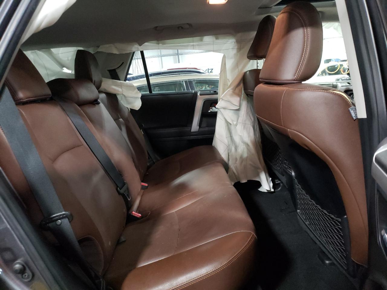 Photo 6 from auction – 2020 TOYOTA 4RUNNER SR with VIN JTEBU5JR8L5770540