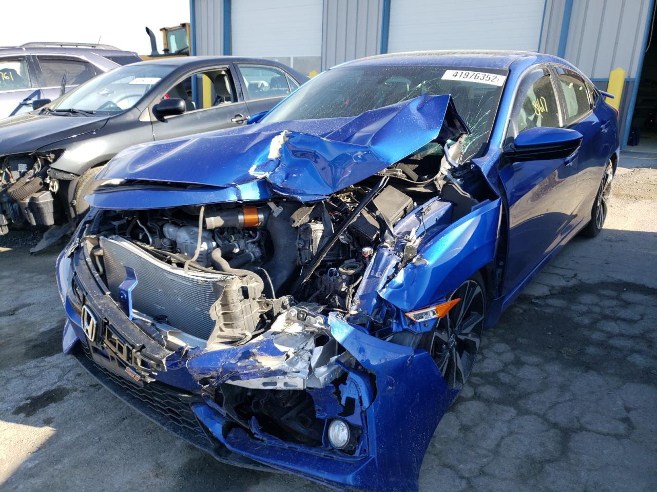 Photo 2 from auction – 2017 HONDA CIVIC SI with VIN 2HGFC1E55HH707311