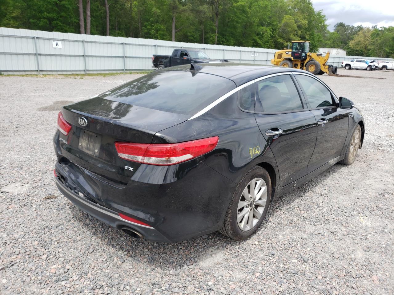 Photo 4 from auction – 2018 KIA OPTIMA EX with VIN 5XXGU4L3XJG256291