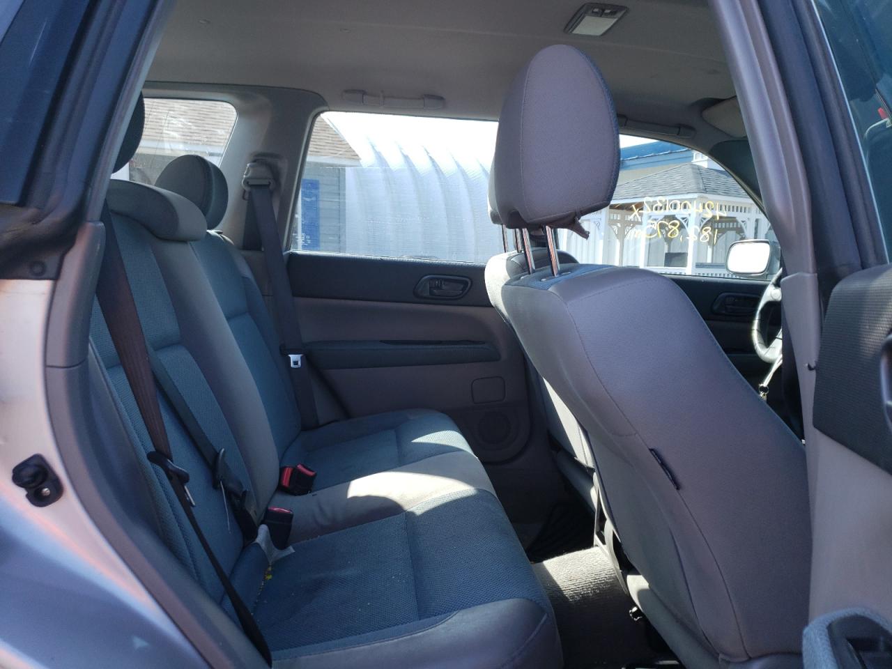 Photo 6 from auction – 2005 SUBARU FORESTER 2 with VIN JF1SG63695H744265