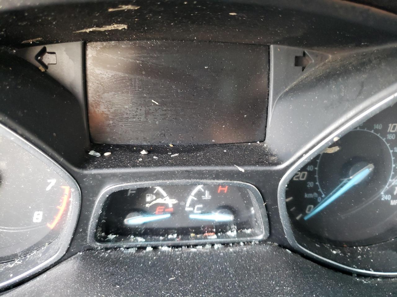صورة رقم 8 من المزاد - 2015 FORD ESCAPE S مع VIN 1FMCU0F76FUA23317
