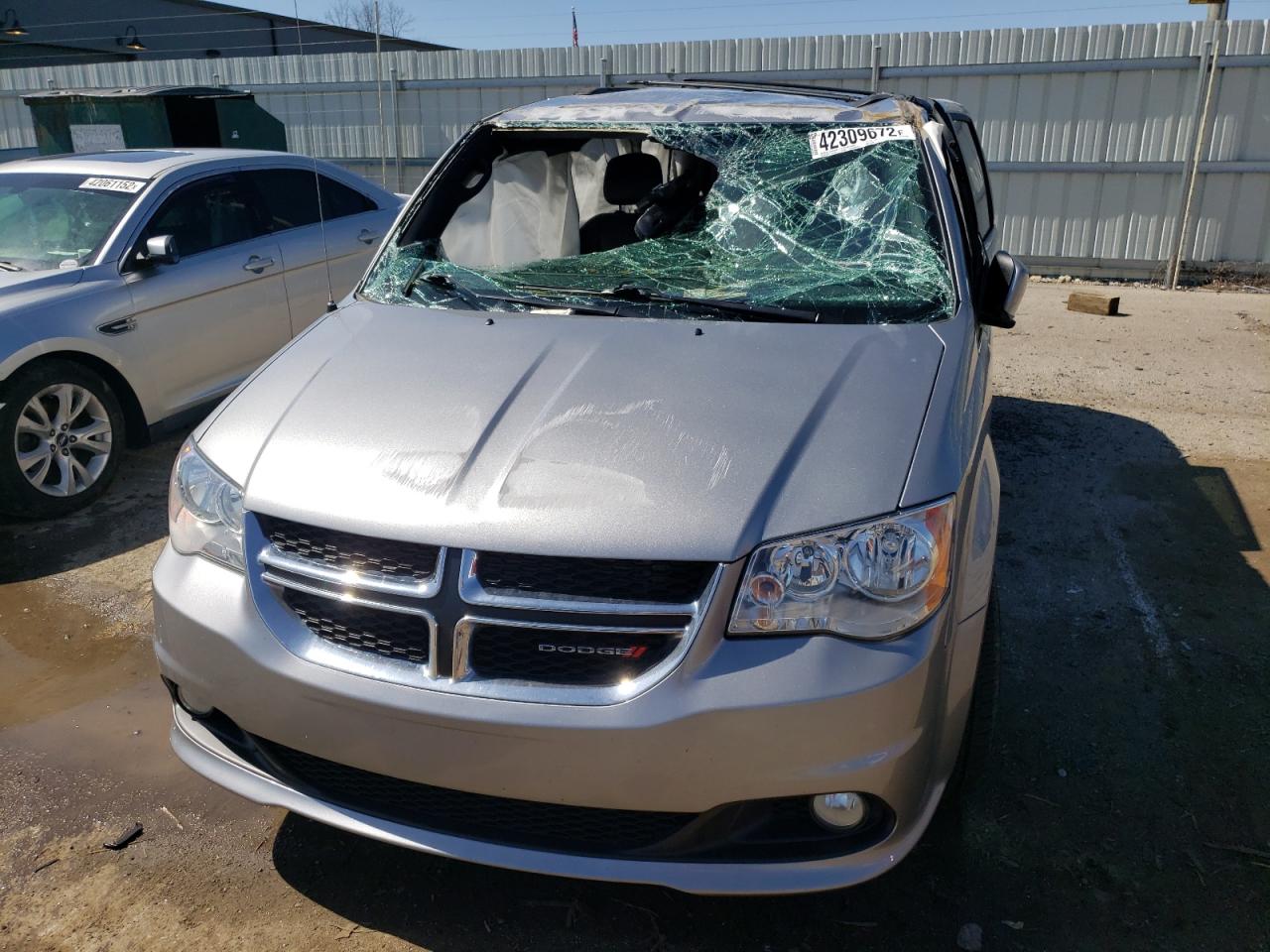 Photo 9 from auction – 2019 DODGE GRAND CARA with VIN 2C4RDGCG7KR619586