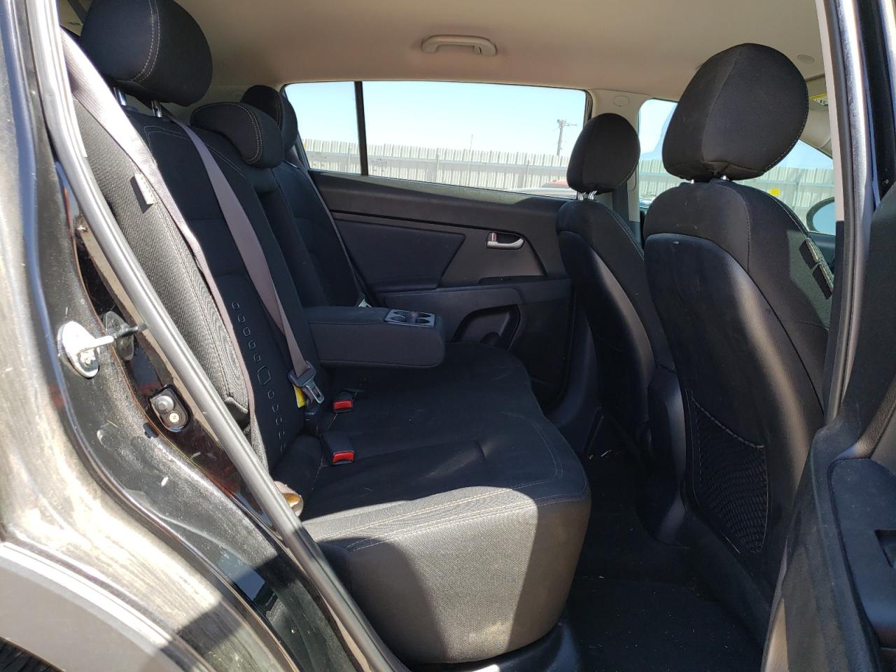 Photo 6 from auction – 2013 KIA SPORTAGE E with VIN KNDPC3A24D7466115