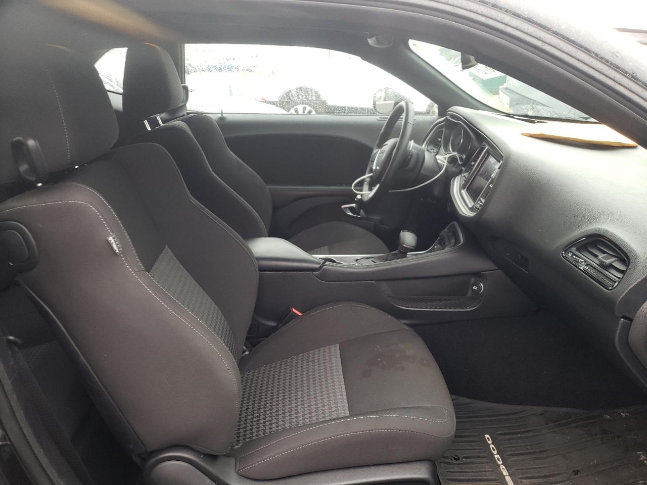 Photo 5 from auction – 2021 DODGE CHALLENGER with VIN 2C3CDZJG3MH607128