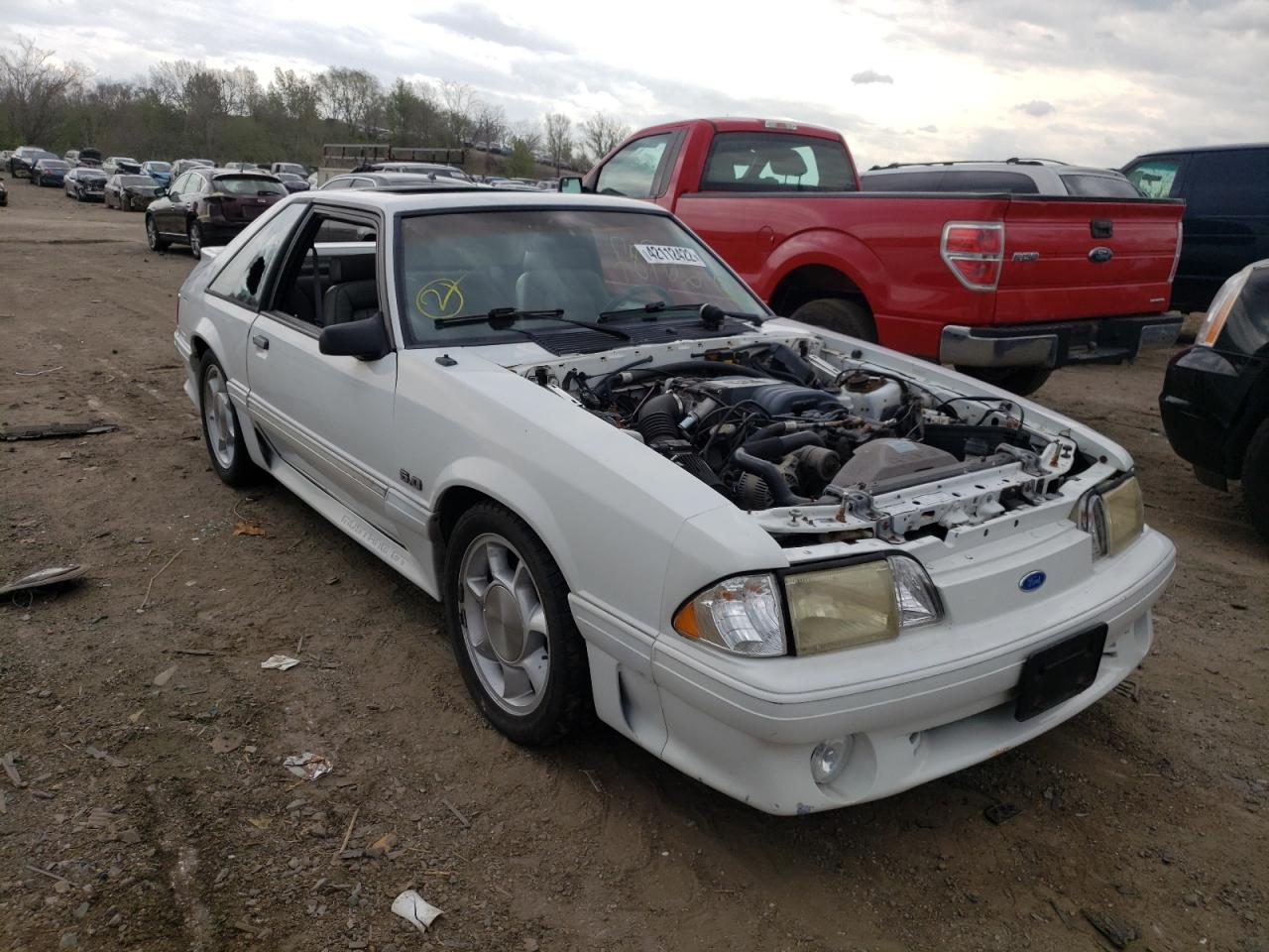 Photo 9 from auction – 1990 FORD MUSTANG GT with VIN 1FACP42E9LF186167