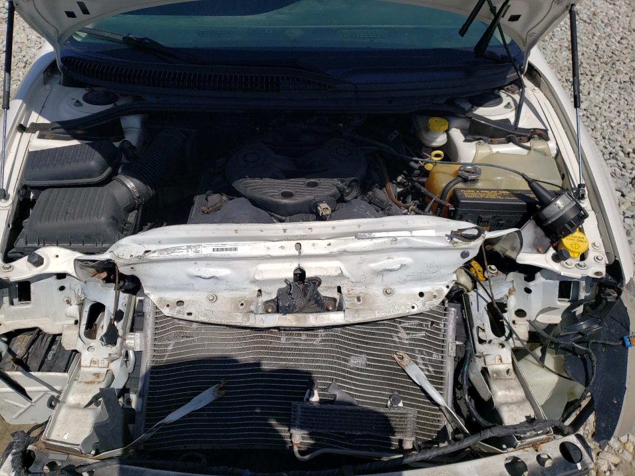 Photo 7 from auction – 2003 DODGE INTREPID S with VIN 2B3HD46R23H514339