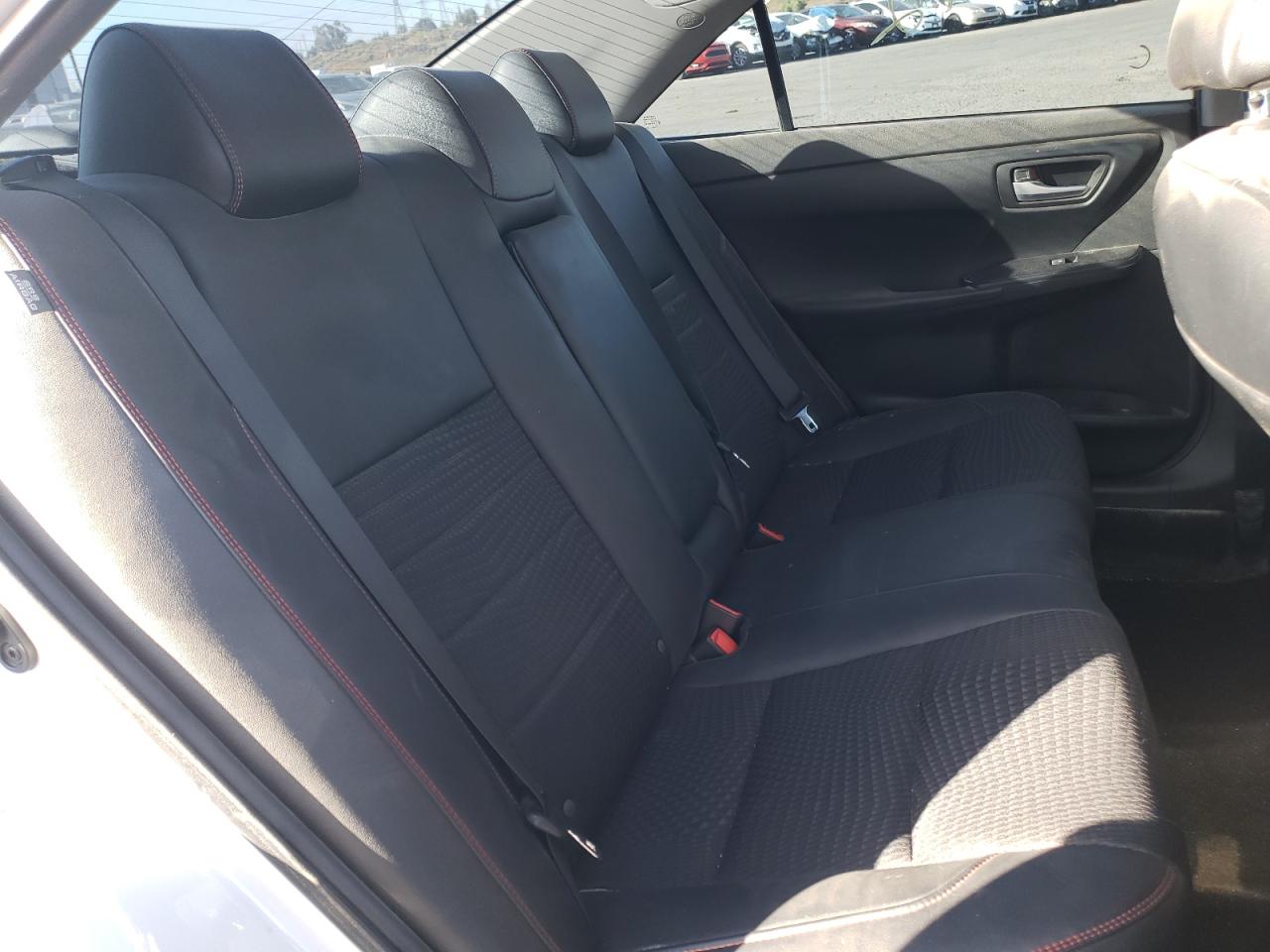 Photo 6 from auction – 2015 TOYOTA CAMRY LE with VIN 4T1BF1FK6FU965576