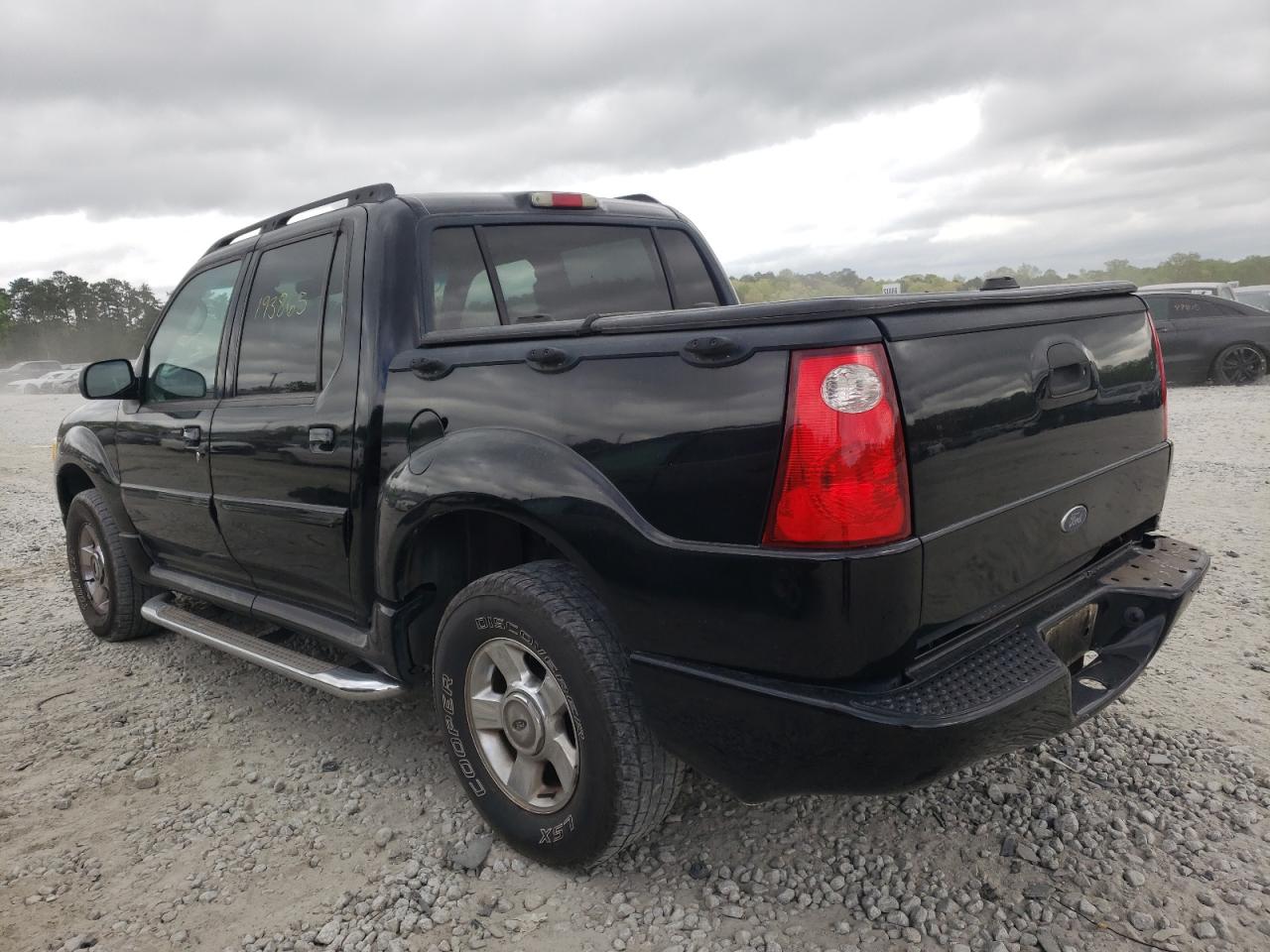 Photo 3 from auction – 2005 FORD EXPLORER S with VIN 1FMDU77K45UB81508