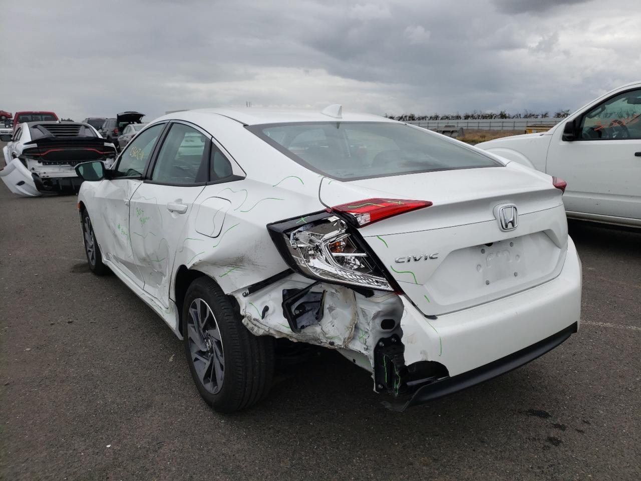 Photo 3 from auction – 2018 HONDA CIVIC EX with VIN 19XFC2F7XJE207456