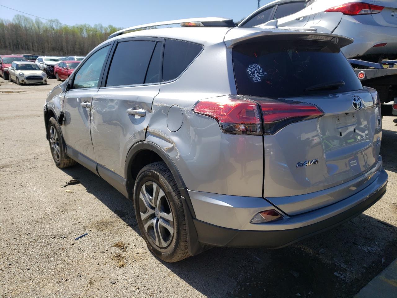 Photo 3 from auction – 2017 TOYOTA RAV4 LE with VIN 2T3BFREV1HW585694