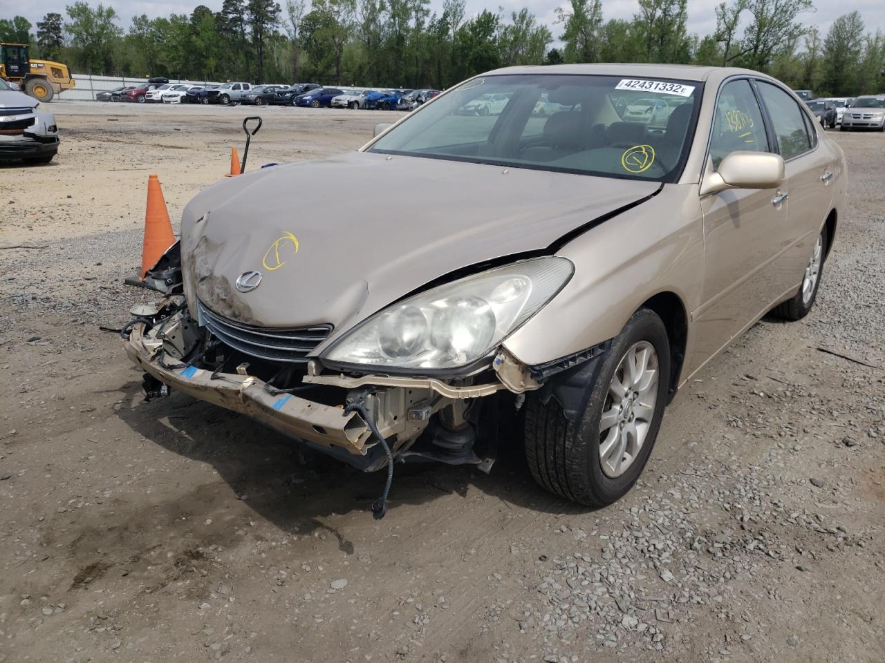 Photo 2 from auction – 2002 LEXUS ES 300 with VIN JTHBF30G120083008