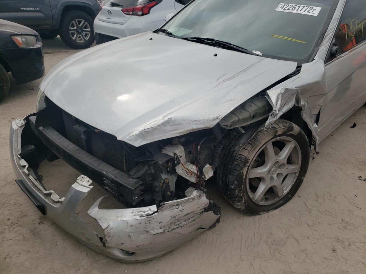 Photo 9 from auction – 2002 NISSAN ALTIMA SE with VIN 1N4BL11DX2C106826