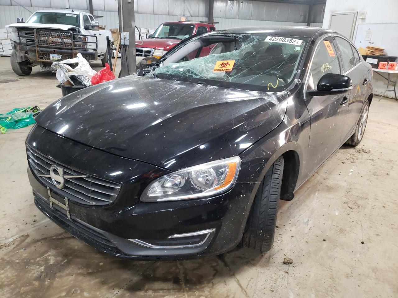 Photo 2 from auction – 2014 VOLVO S60 T5 with VIN YV1612FH6E2276575