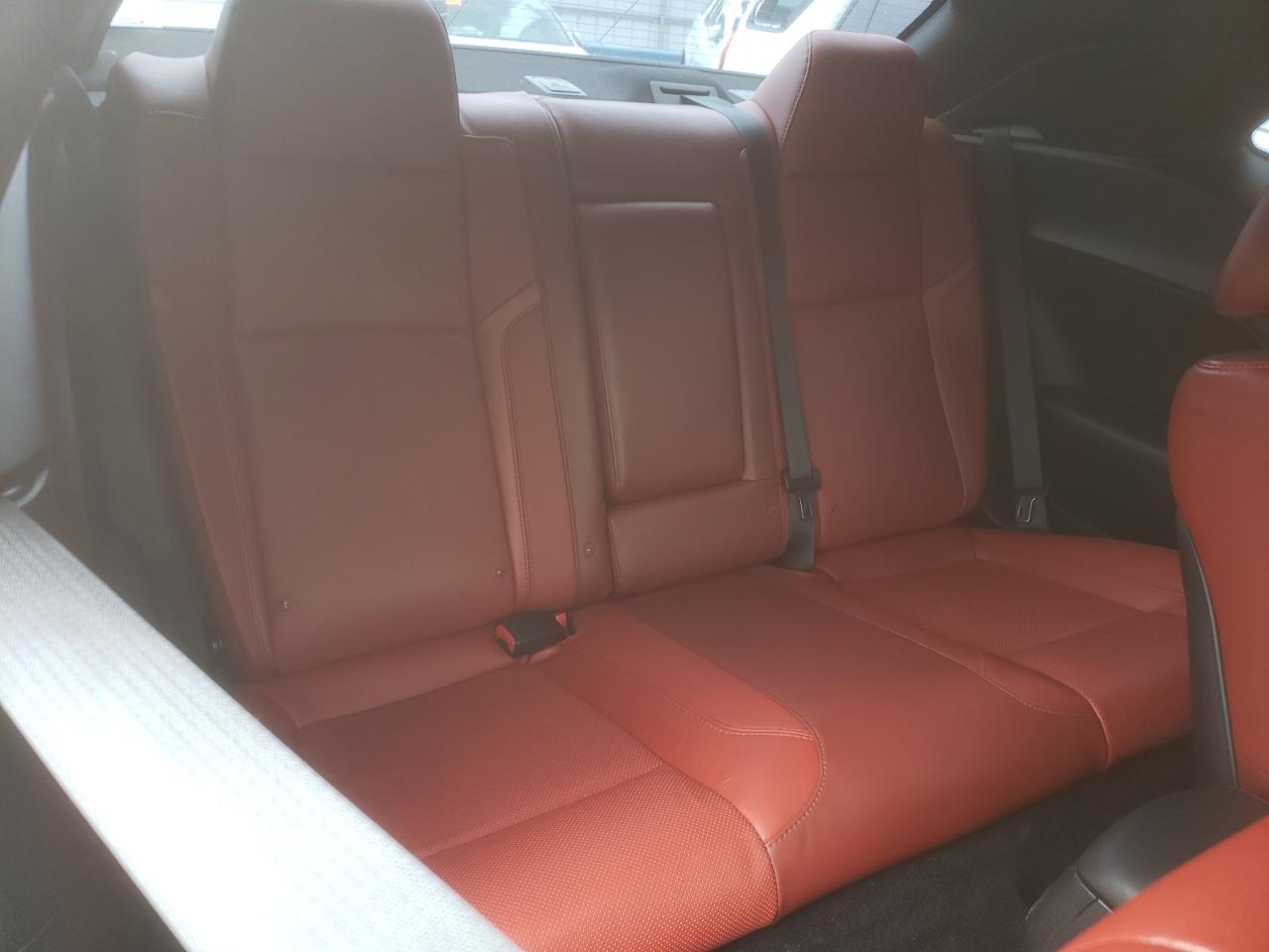 Photo 6 from auction – 2019 DODGE CHALLENGER with VIN 2C3CDZAG1KH503671