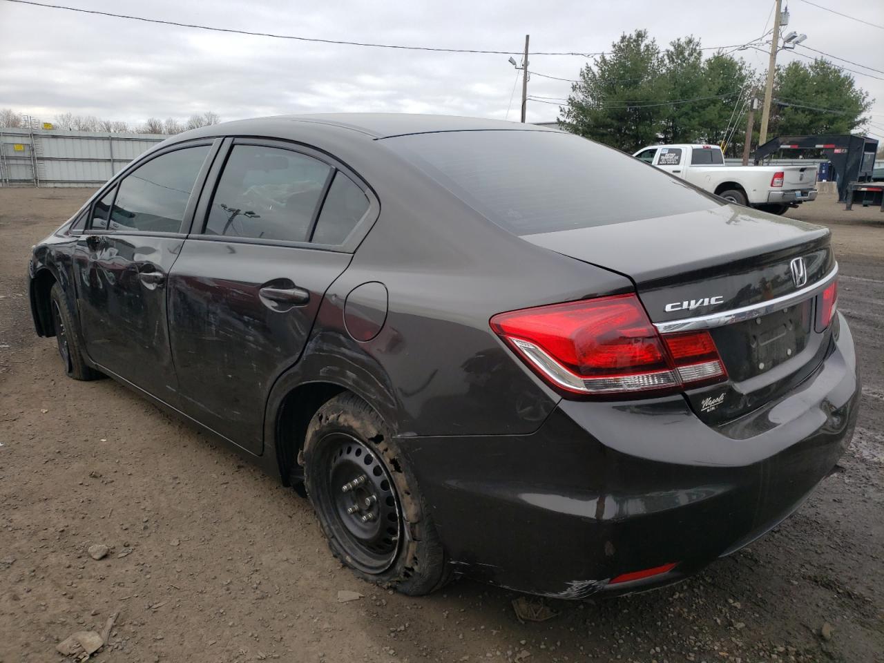 Photo 3 from auction – 2013 HONDA CIVIC LX with VIN 19XFB2F59DE227123