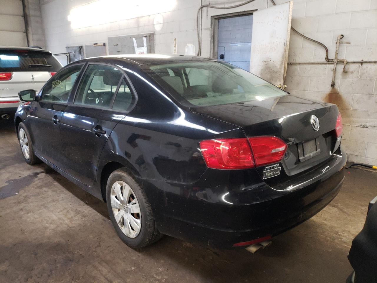 Photo 3 from auction – 2011 VOLKSWAGEN JETTA with VIN 3VWDZ7AJ9BM348397