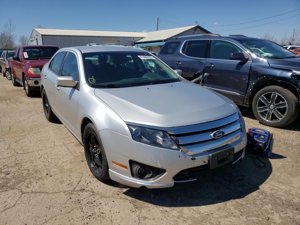 FORD FUSION SE 2011 with VIN 3FAHP0HA5BR123331 - Photo from auction