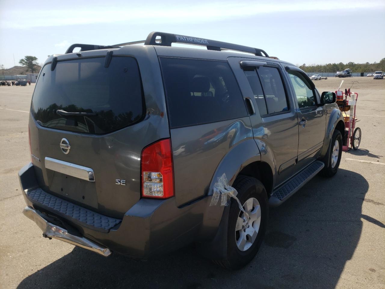 Photo 4 from auction – 2007 NISSAN PATHFINDER with VIN 5N1AR18W57C604415