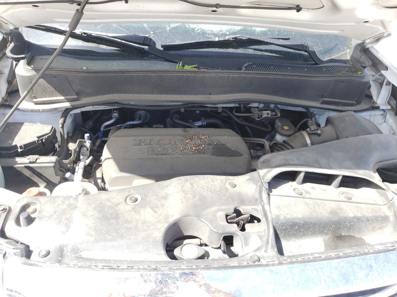 Photo 7 from auction – 2015 HONDA PILOT SE with VIN 5FNYF4H31FB008027