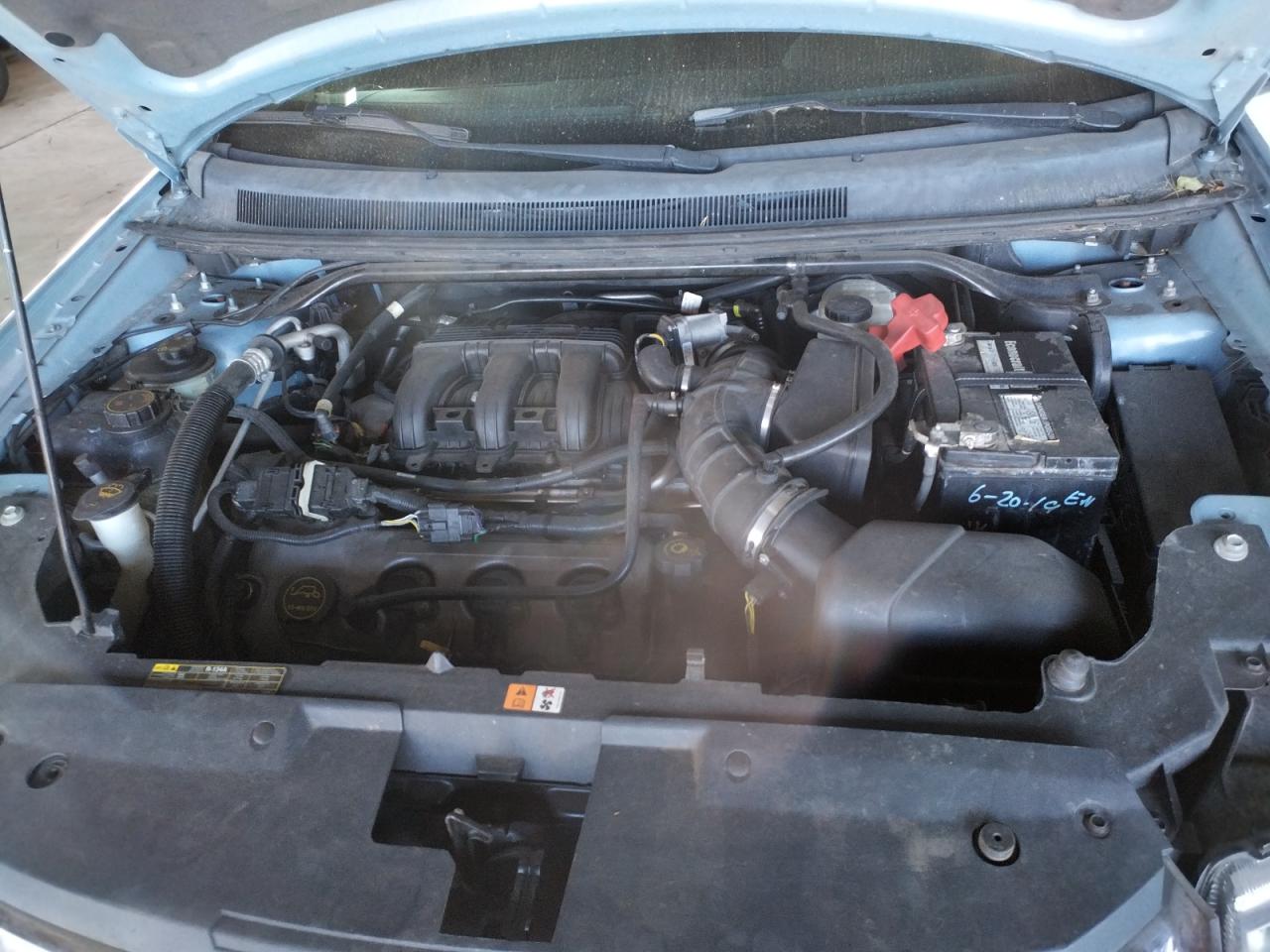 Photo 7 from auction – 2008 FORD TAURUS X L with VIN 1FMDK03W28GA18185
