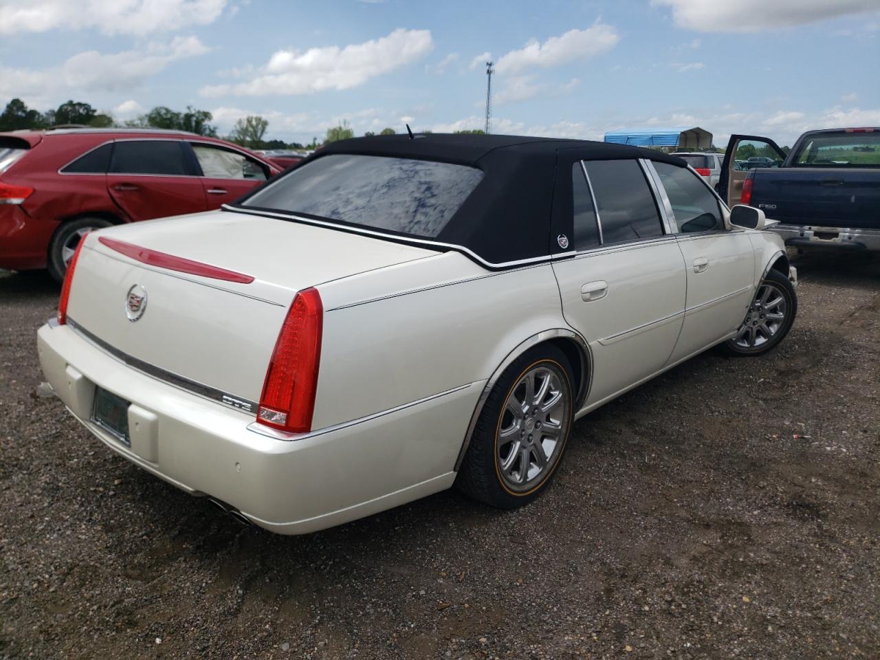 صورة رقم 4 من المزاد - 2008 CADILLAC DTS مع VIN 1G6KD57Y88U157482