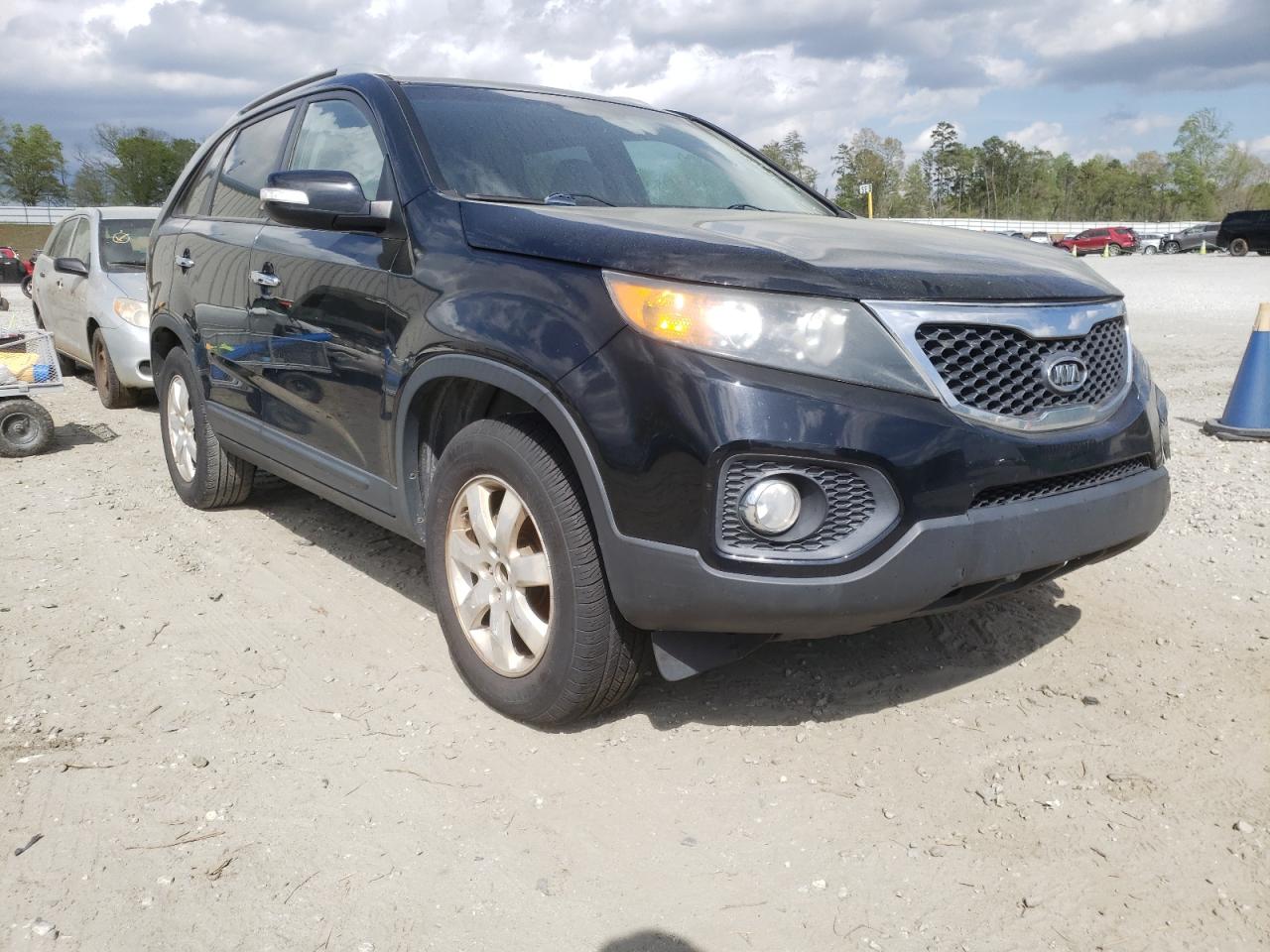 KIA SORENTO BA 2011 with VIN 5XYKT3A12BG178322 - Photo from auction