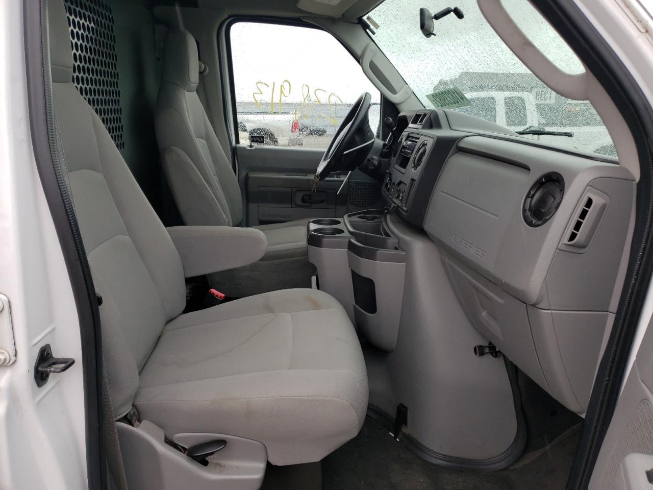 Photo 5 from auction – 2010 FORD E 250 with VIN 1FTNE2EW1ADA38654