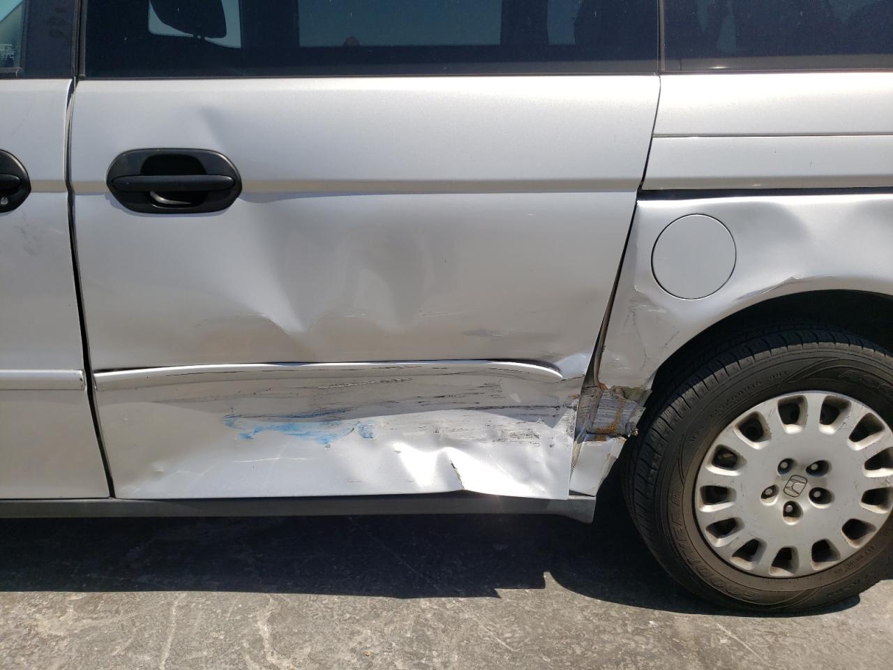 Photo 9 from auction – 2004 HONDA ODYSSEY LX with VIN 5FNRL18594B090339
