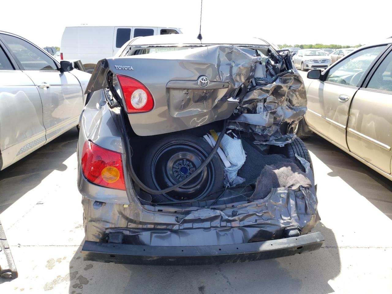 Photo 9 from auction – 2004 TOYOTA COROLLA CE with VIN 1NXBR32E14Z227829
