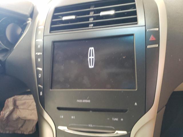 Photo 9 from auction – 2013 LINCOLN MKZ with VIN 3LN6L2G98DR821270