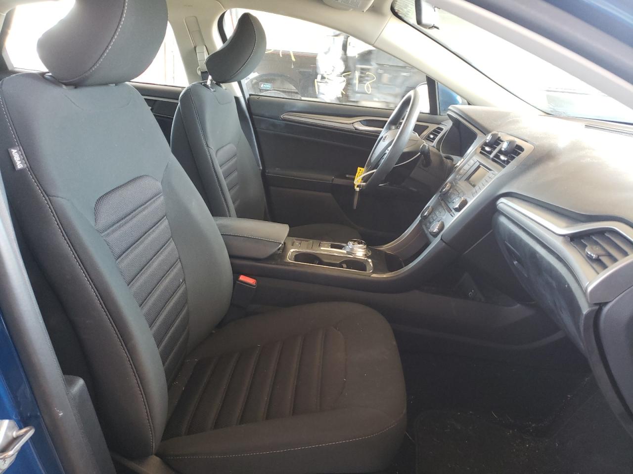 Photo 5 from auction – 2017 FORD FUSION SE with VIN 3FA6P0H71HR396397