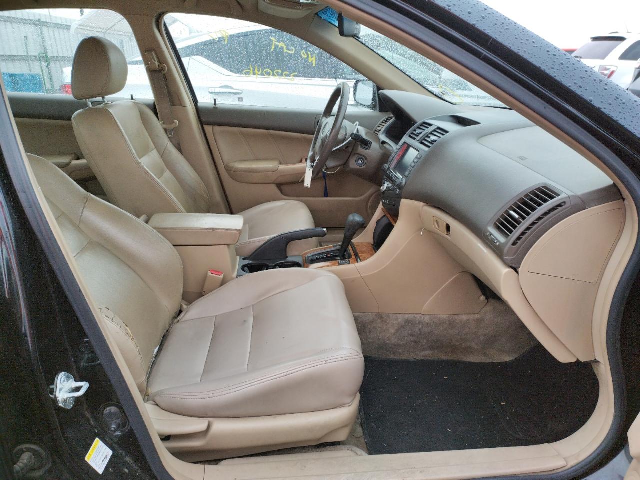 Photo 5 from auction – 2003 HONDA ACCORD EX with VIN JHMCM56743C073652