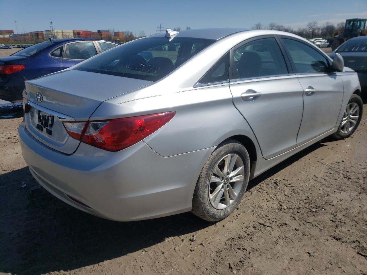 Photo 4 from auction – 2013 HYUNDAI SONATA GLS with VIN 5NPEB4AC7DH649481