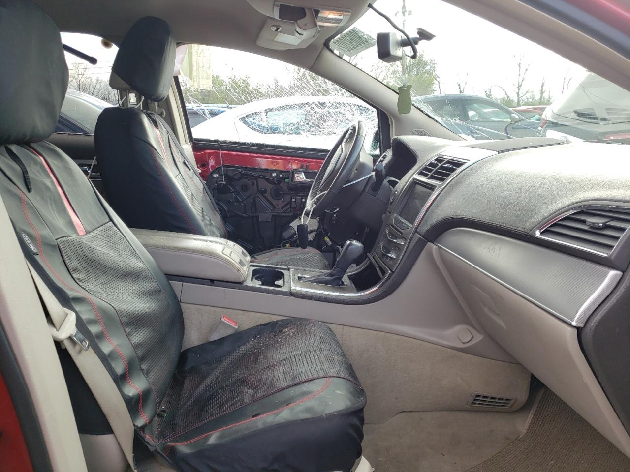 Photo 5 from auction – 2011 LINCOLN MKX with VIN 2LMDJ6JK1BBJ15077
