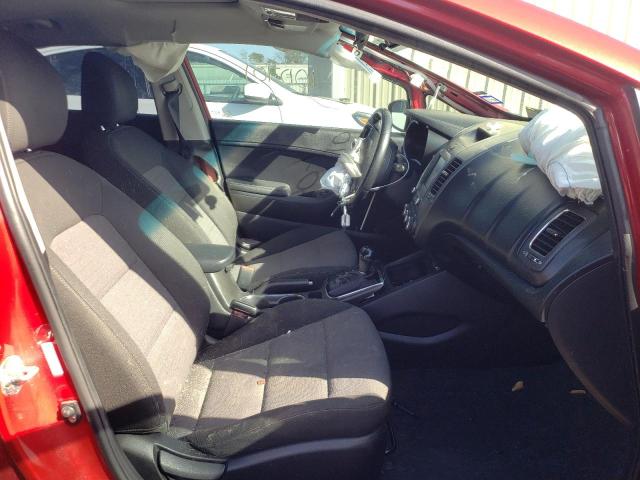 Photo 5 from auction – 2018 KIA FORTE LX with VIN 3KPFL4A78JE170880