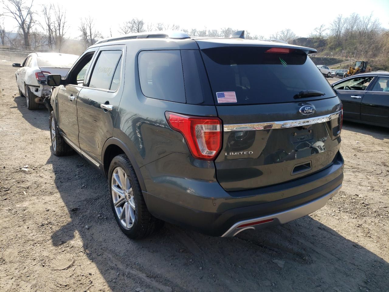 Photo 3 from auction – 2016 FORD EXPLORER L with VIN 1FM5K8F8XGGB27640