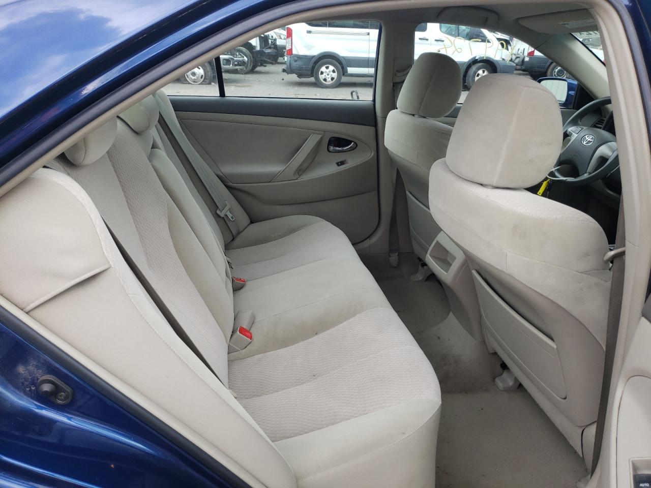 Photo 6 from auction – 2011 TOYOTA CAMRY BASE with VIN 4T1BF3EK3BU621811