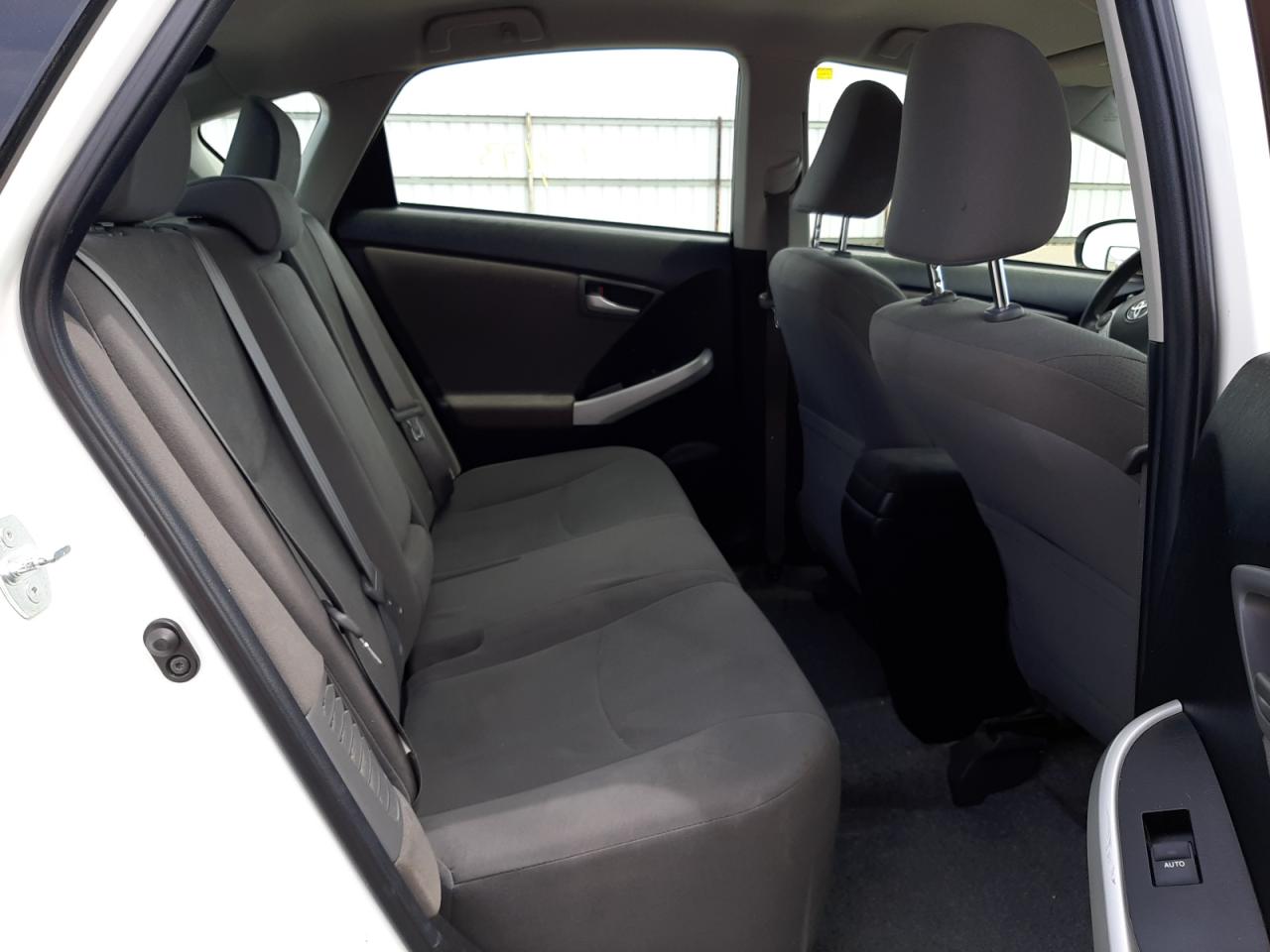 Photo 6 from auction – 2013 TOYOTA PRIUS PLUG with VIN JTDKN3DP7D3040793