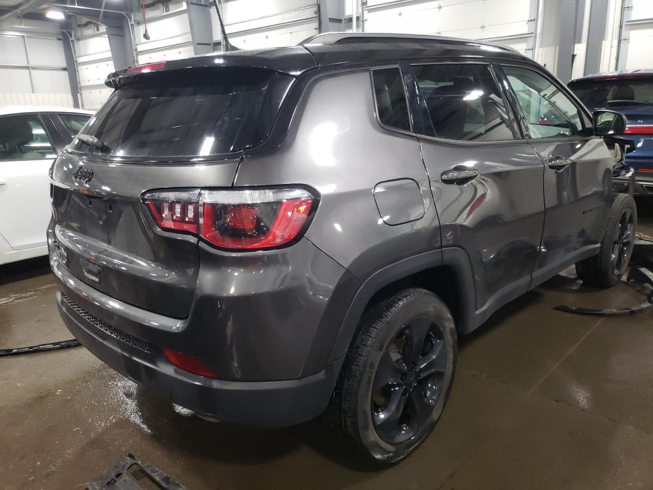 Photo 4 from auction – 2019 JEEP COMPASS LA with VIN 3C4NJDBB7KT661782