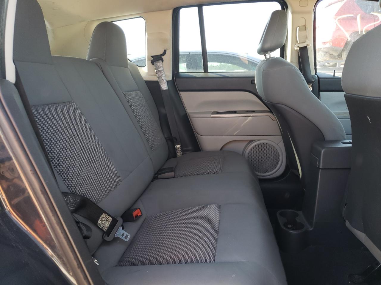 Photo 6 from auction – 2007 JEEP COMPASS with VIN 1J8FT47097D363617