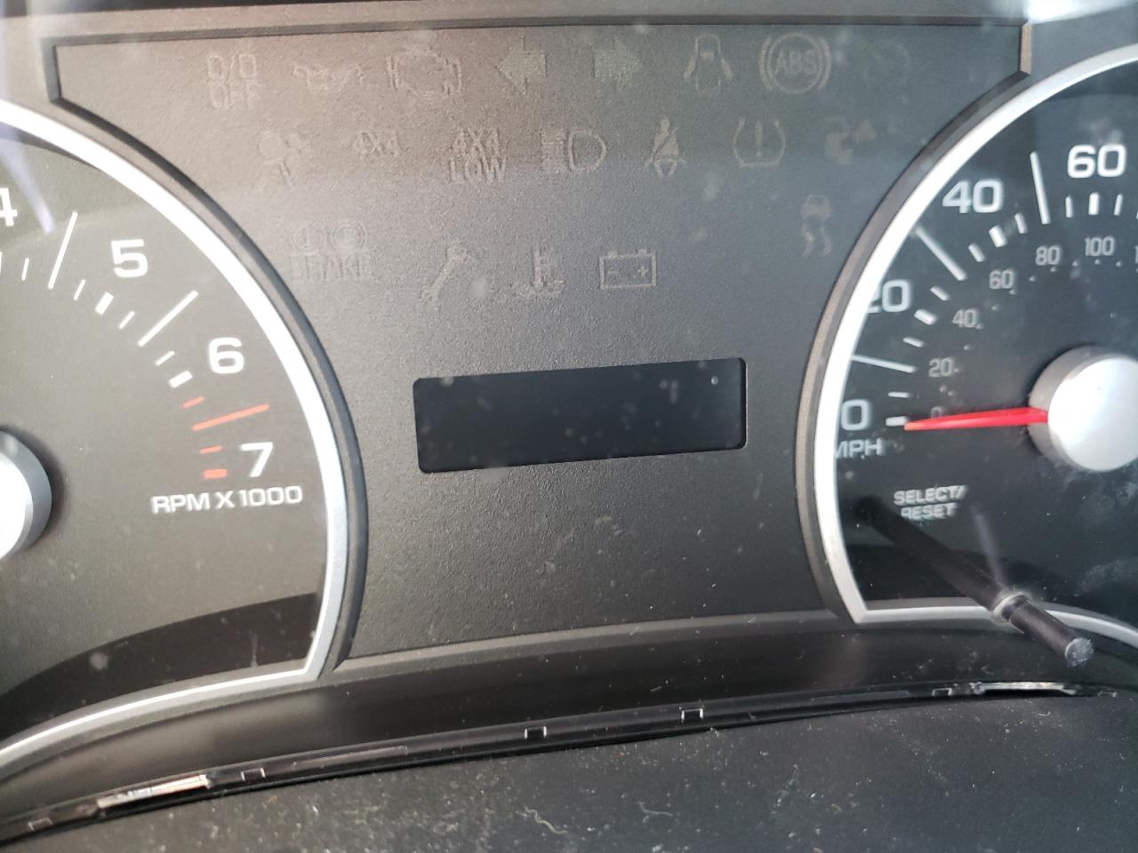 Photo 8 from auction – 2009 FORD EXPLORER X with VIN 1FMEU63E59UA26227