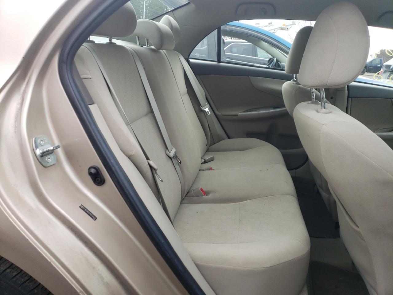 Photo 6 from auction – 2010 TOYOTA COROLLA BA with VIN 2T1BU4EE2AC530406